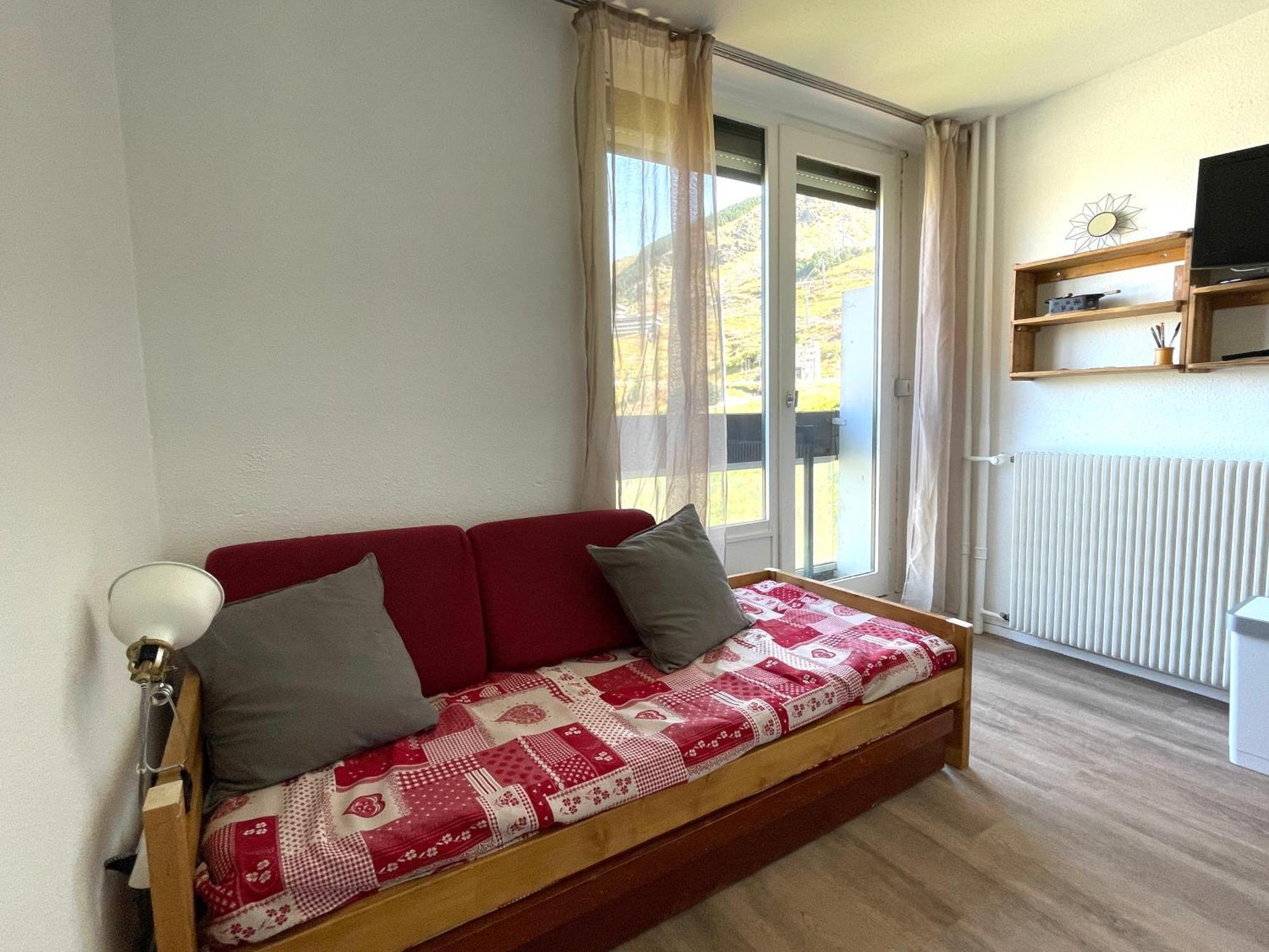 Studio Acces Direct Aux Pistes Et La Croisette, Au Coeur Des Menuires Apartment *